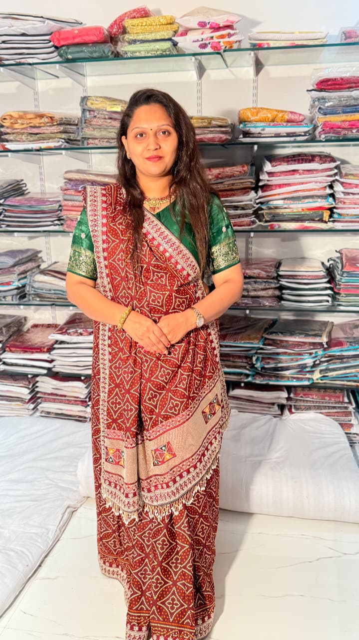 MAROON BANDHENJ SAREE WITH HEAVY BORDER