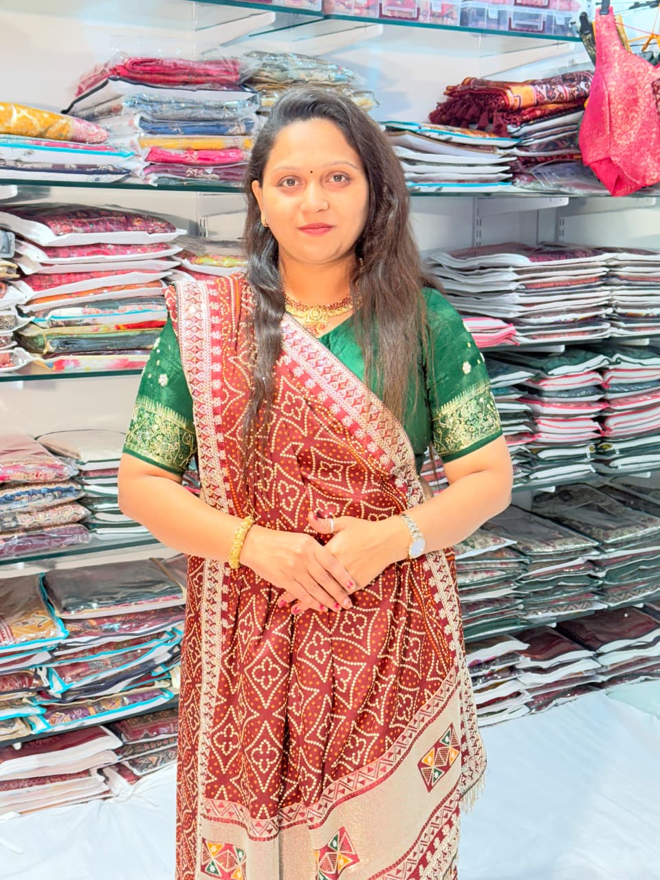 MAROON BANDHENJ SAREE WITH HEAVY BORDER