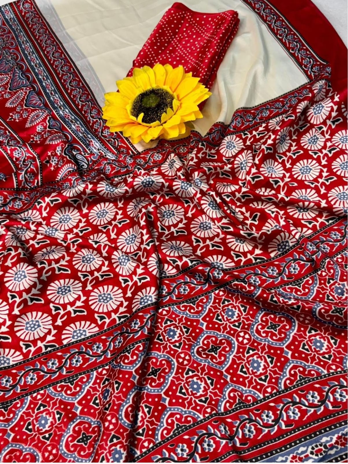 OFFWHITE AND RED COLOR AJRAKH SAREE
