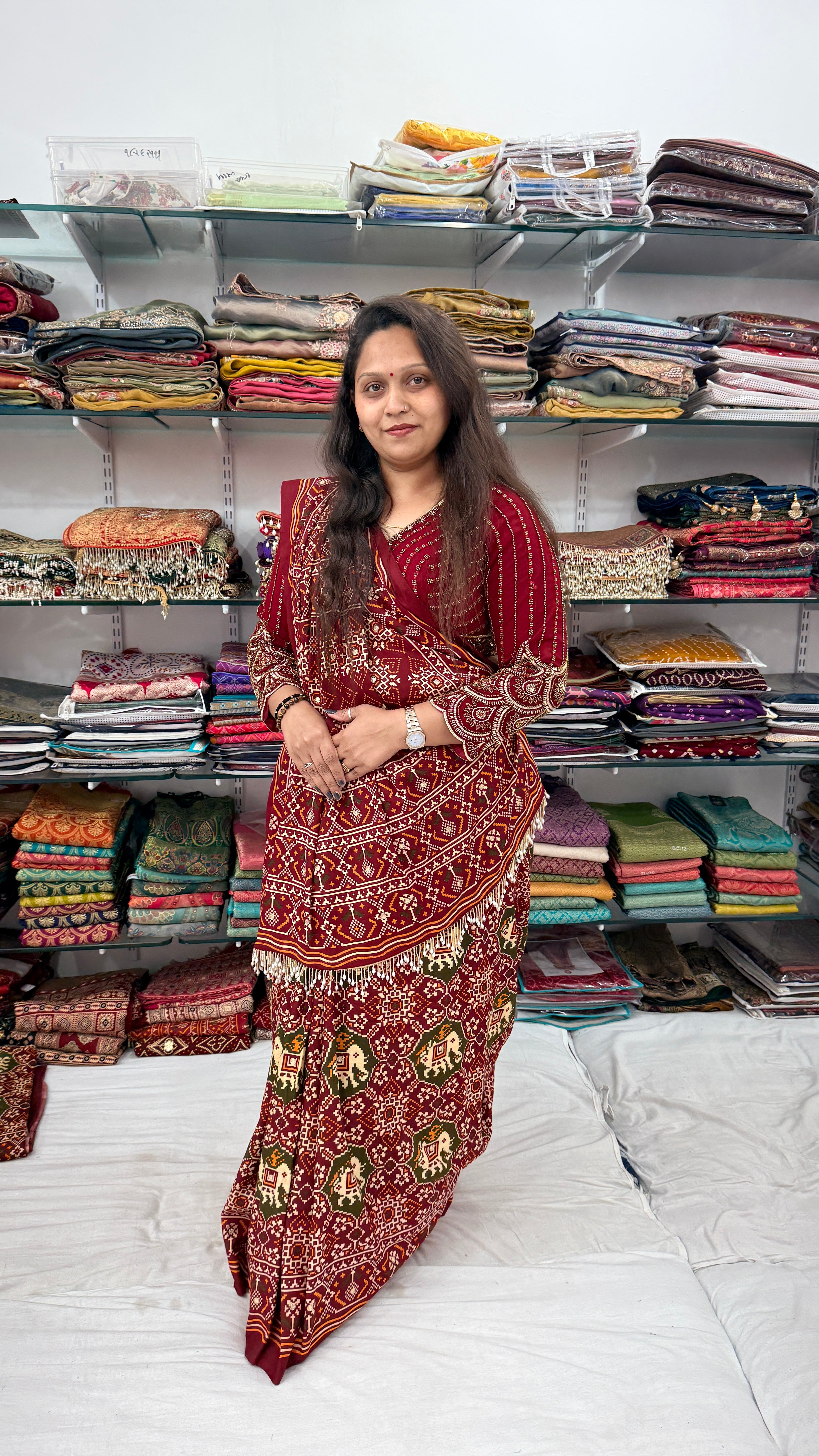 HATHI PATTOLA MAROON SAREE WITH HEAVY LATKAN